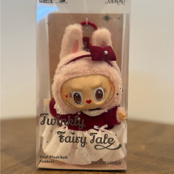 POP MART Twinkly Fairy Tale Mokoko Vinyl Plush Doll – New in Box - Picture 5 of 5